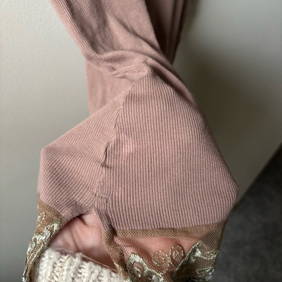 Y2K Licorice Cotton Lace Tank Top - Picture 5 of 8